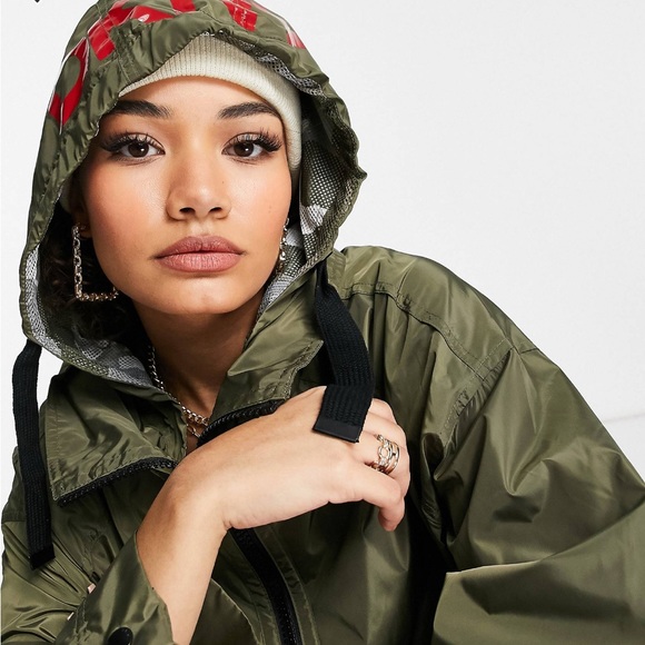 DKNY rain jacket overcoat with pockets - Picture 3 of 4